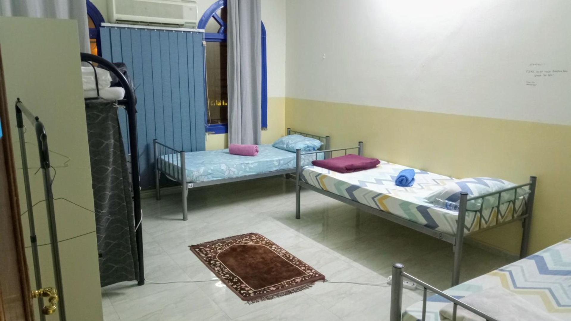 Salem House Hostel Nizwa Bagian luar foto