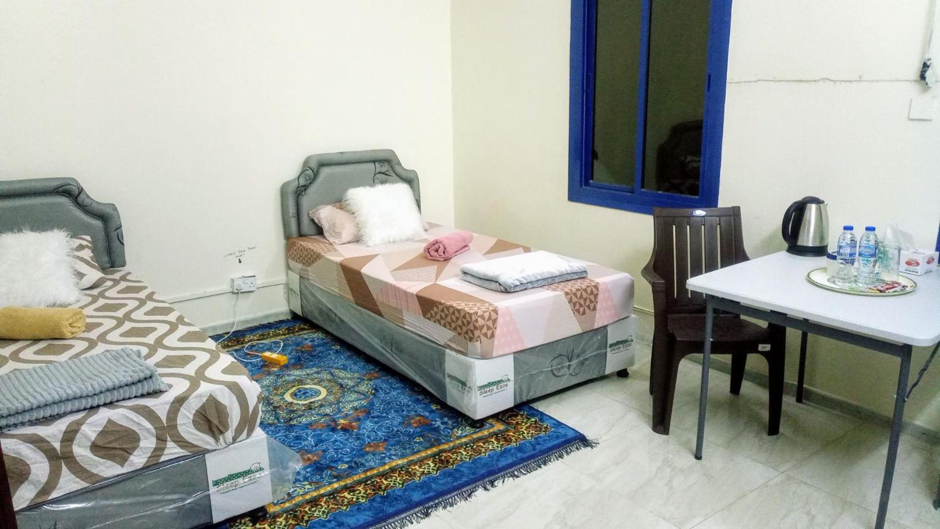 Salem House Hostel Nizwa Bagian luar foto